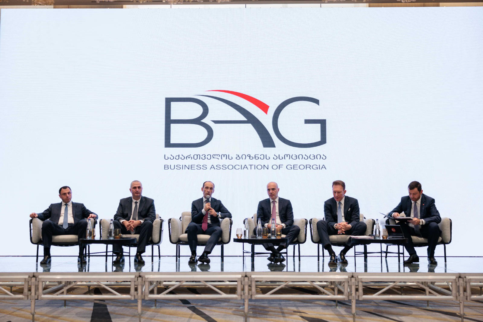 ლევან დავითაშვილი - ჩვენი საერთო ამოცანაა, შევინარჩუნოთ არსებული 9.7%-იანი ეკონომიკური ზრდა