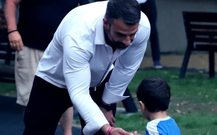 „ქართული ოცნება - დემოკრატიული საქართველოს“ მთაწმინდა-კრწანისის დელეგატი დავით კაჭარავა კრწანისის მოსახლეობასთან შეხვედრებს აგრძელებს