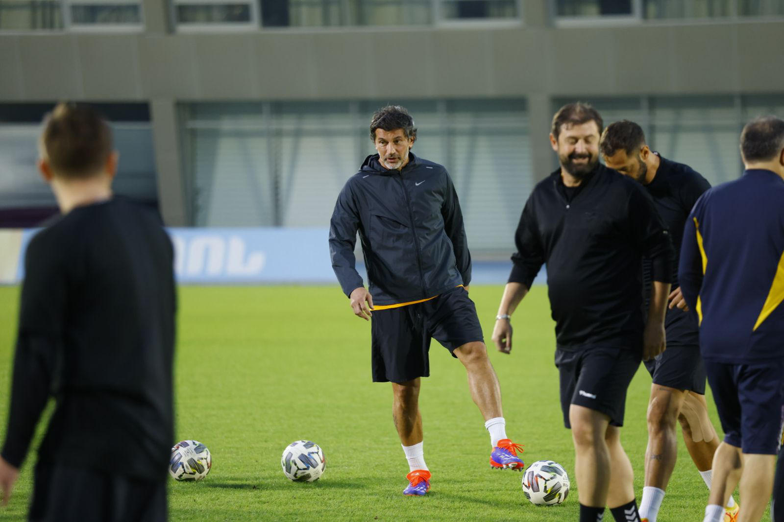 კახა კალაძე - ლეგენდების მატჩს ჩემთვის ორმაგი დატვირთვა აქვს - მიხარია, რომ ამ თამაშში მონაწილეობას მივიღებ და ასევე, ჩემს ყოფილ თანაგუნდელებს შევხვდები