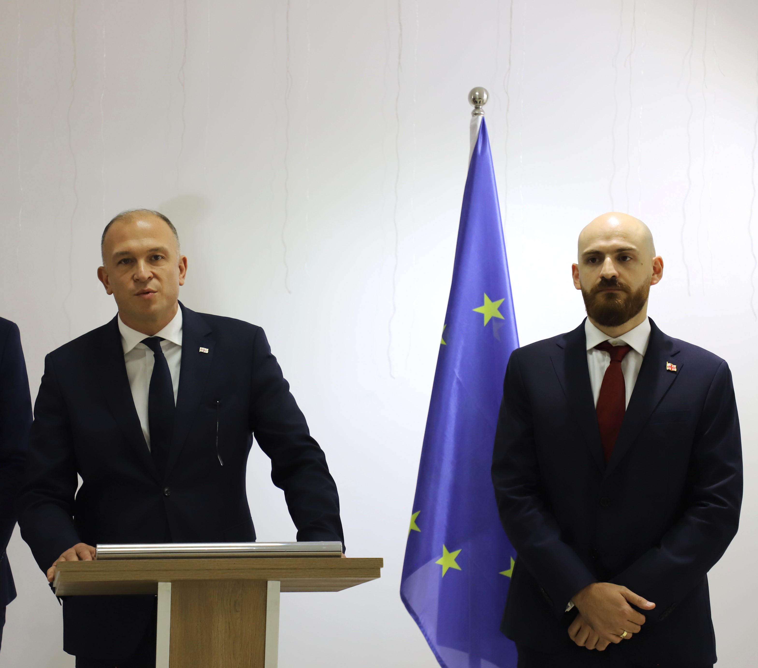 აფხაზეთის მთავრობის თავმჯდომარემ განათლებისა და კულტურის ახალი მინისტრი წარადგინა