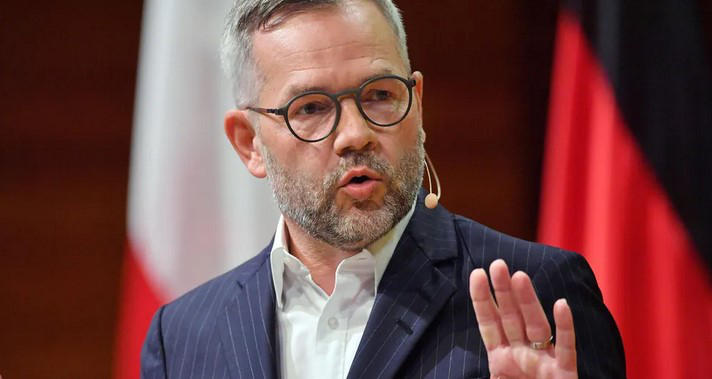 მიხაილ როთი - მოდით, თბილისი კვლავ ევროპის ნამდვილ დედაქალაქად ვაქციოთ, 26 ოქტომბერს თქვენ ამის შესაძლებლობა გაქვთ! - „ქართული ოცნება“, იგივე „ქართული კოშმარი“ სიცრუეს ეყრდნობა - ვინც ასე იქცევა, ადრე თუ გვიან, მარცხდება