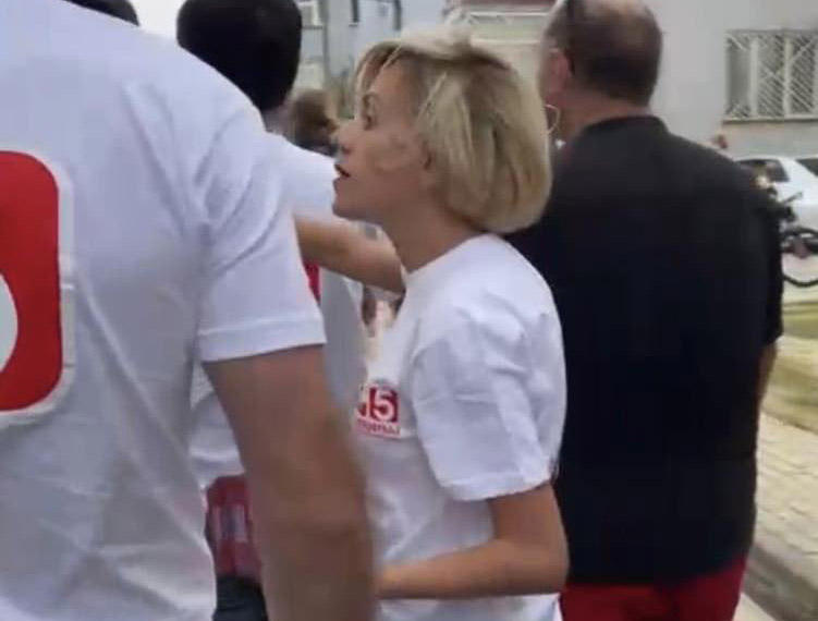 ანა წითლიძე - ზუგდიდში 50-მდე ადამიანი დაგვესხა თავს - ცემის მცდელობა ჰქონდათ