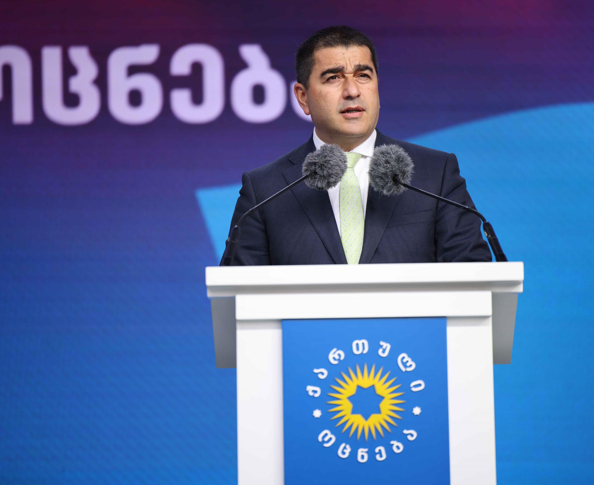 შალვა პაპუაშვილი - „ქართული ოცნების“ ევროპული გზა ღირსებით წინსვლა და სხვებთან შეთანხმებაა და არა უსიტყვოდ დათანხმება