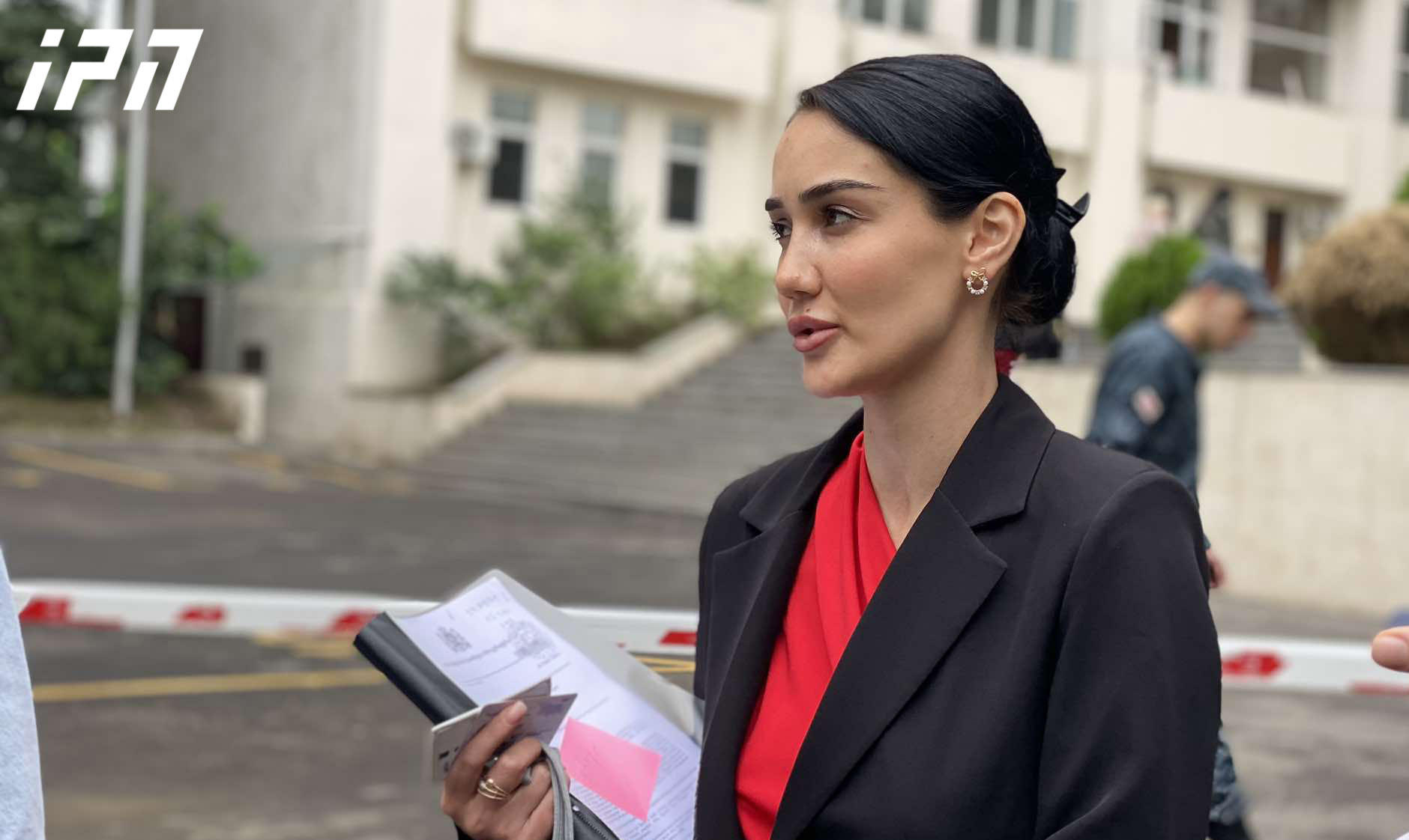 კესარია აბრამიძის მკვლელობაში ბრალდებულის ადვოკატი - არ ვეთანხმებით, რომ დანაშაული ჩადენილია განსაკუთრებული სისასტიკით - აღნიშნულზე სიღრმისეულ პოზიციას საქმის არსებითი განხილვის ეტაპზე დავაფიქსირებთ