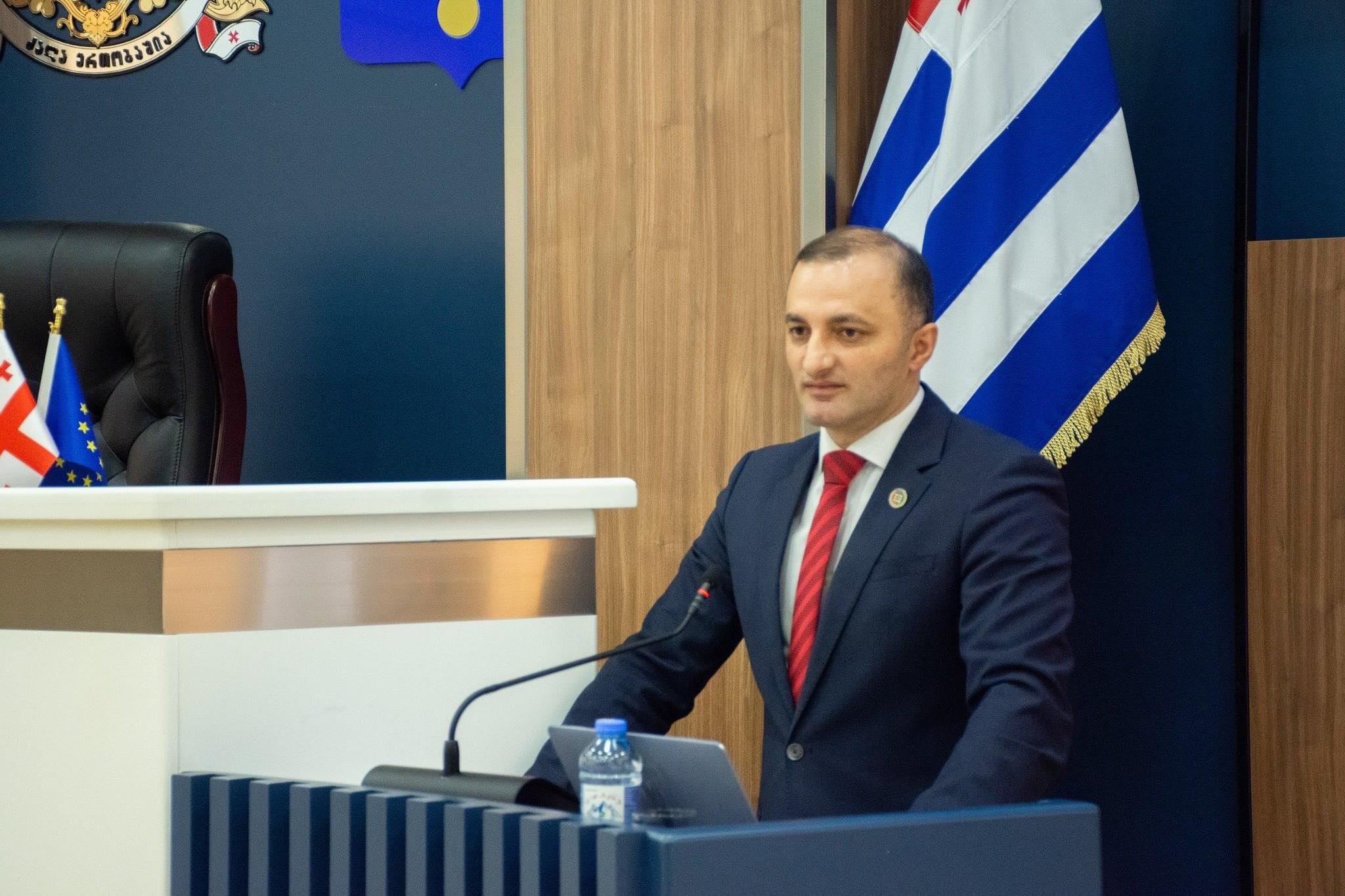 დავით გაბაიძე - აჭარის უმაღლესი საბჭო, ბოლო წლების განმავლობაში, ახორციელებს სწორ საკანონმდებლო პოლიტიკას, რაც მოსახლეობის კეთილდღეობაზე დადებითად აისახება