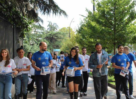 ,,ქართული ოცნების“  ახალგაზრდულ ორგანიზაციასთან ერთად შეხვედრები საარჩევნო კამპანიის ფარგლებში  ვაკის მოსახლეობასთან გრძელდება