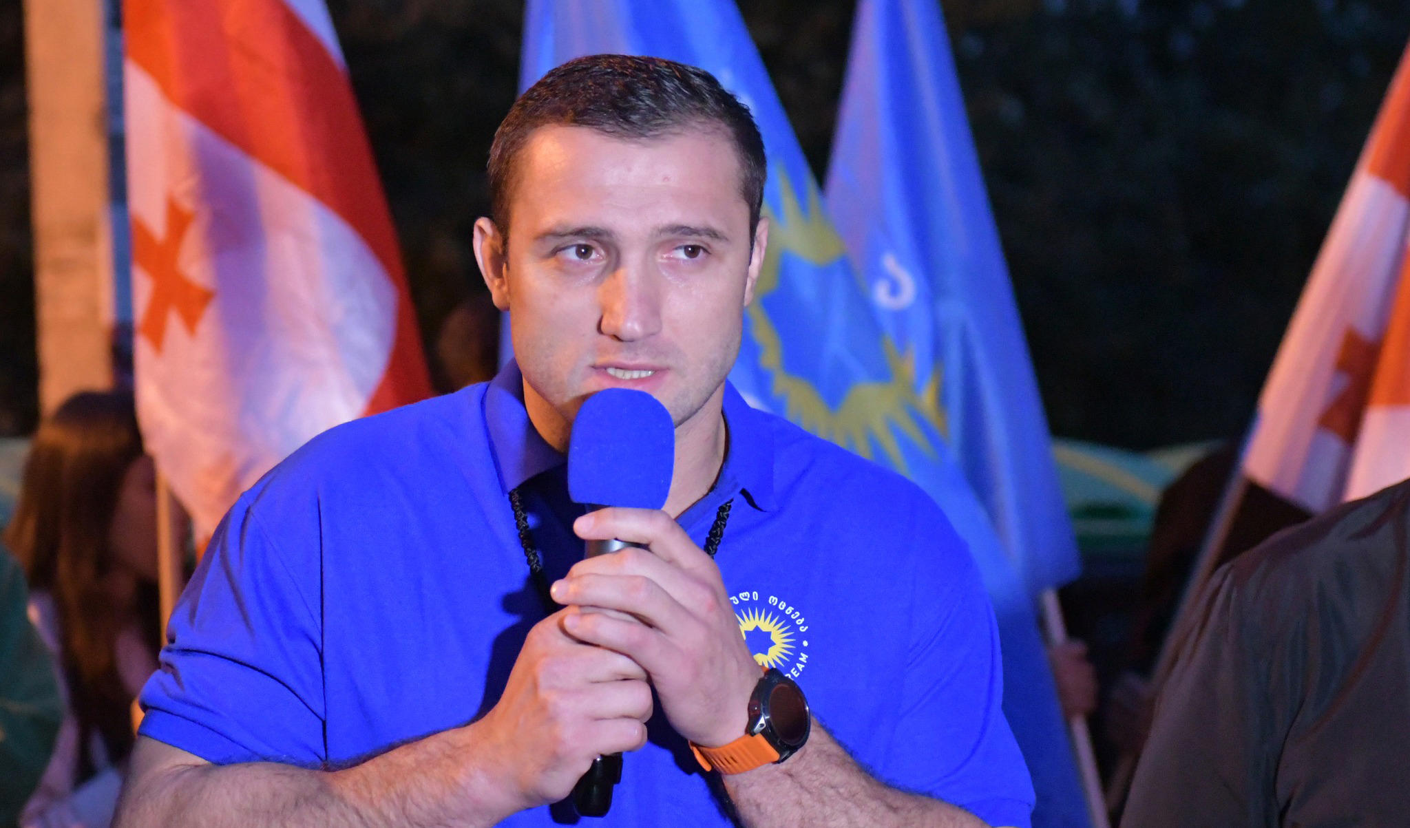 ვარლამ ლიპარტელიანი სოფელ ნასაგურში ორი სპორტული მოედნის სამშენებლო სამუშაოებს გაეცნო