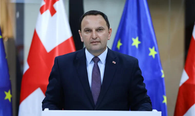 პაატა მანჯგალაძე „ოცნების“ ბანერებზე - ივანიშვილის ხელისუფლებისგან კიდევ უამრავ უმსგავსობას და სახის დაკარგვას ვნახავთ - ძალა, რომელსაც დაშინებისა და ფსიქოლოგიური ზემოქმედების გარდა არაფერი აქვს სათქმელი, დასრულებულია