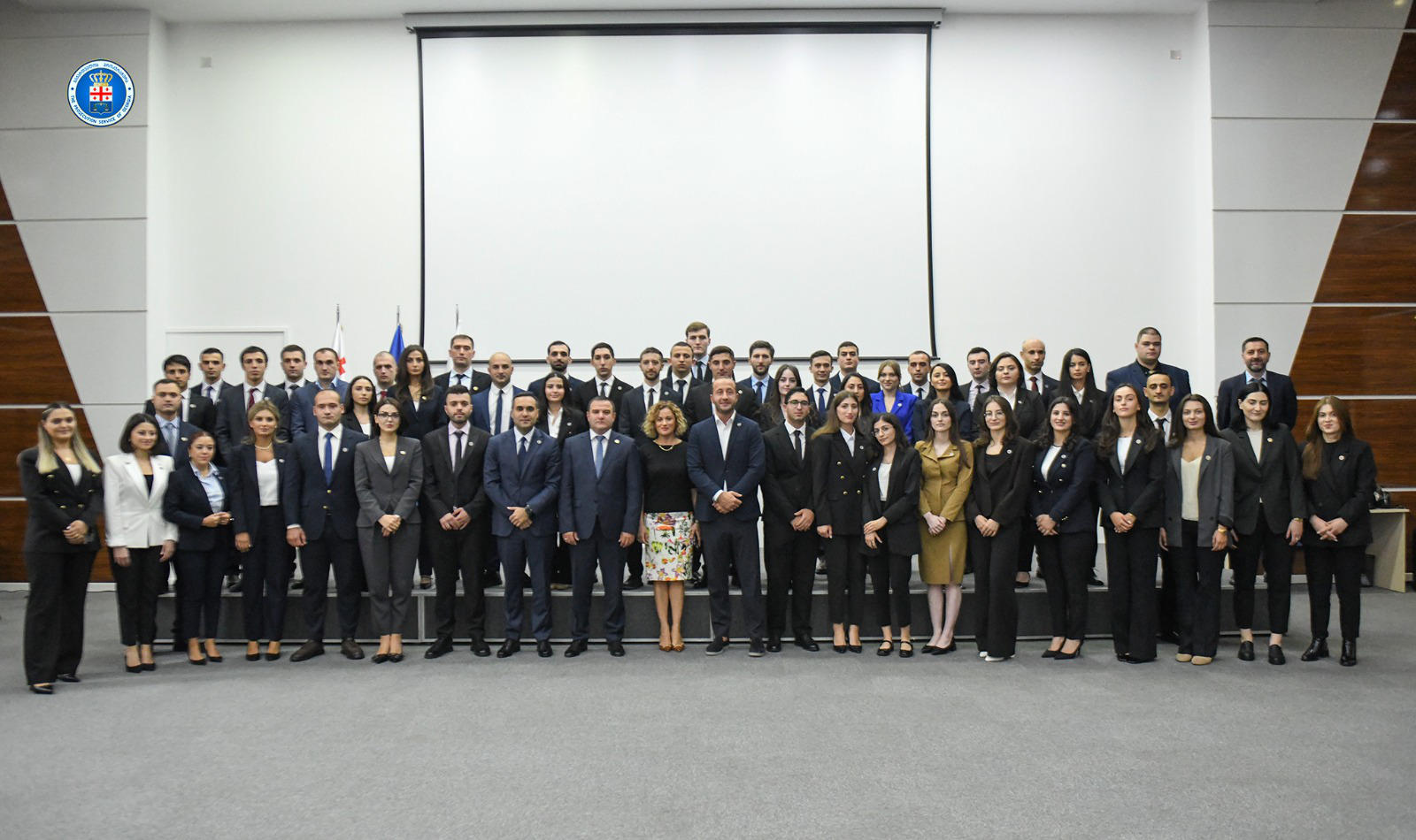 საქართველოს პროკურატურის სტაჟიორთა კონკურსის შედეგად შერჩეული წარმატებული კანდიდატები, პროკურორის და პროკურატურის გამომძიებლის უფლებამოსილებით, სტაჟიორებად დაინიშნნენ