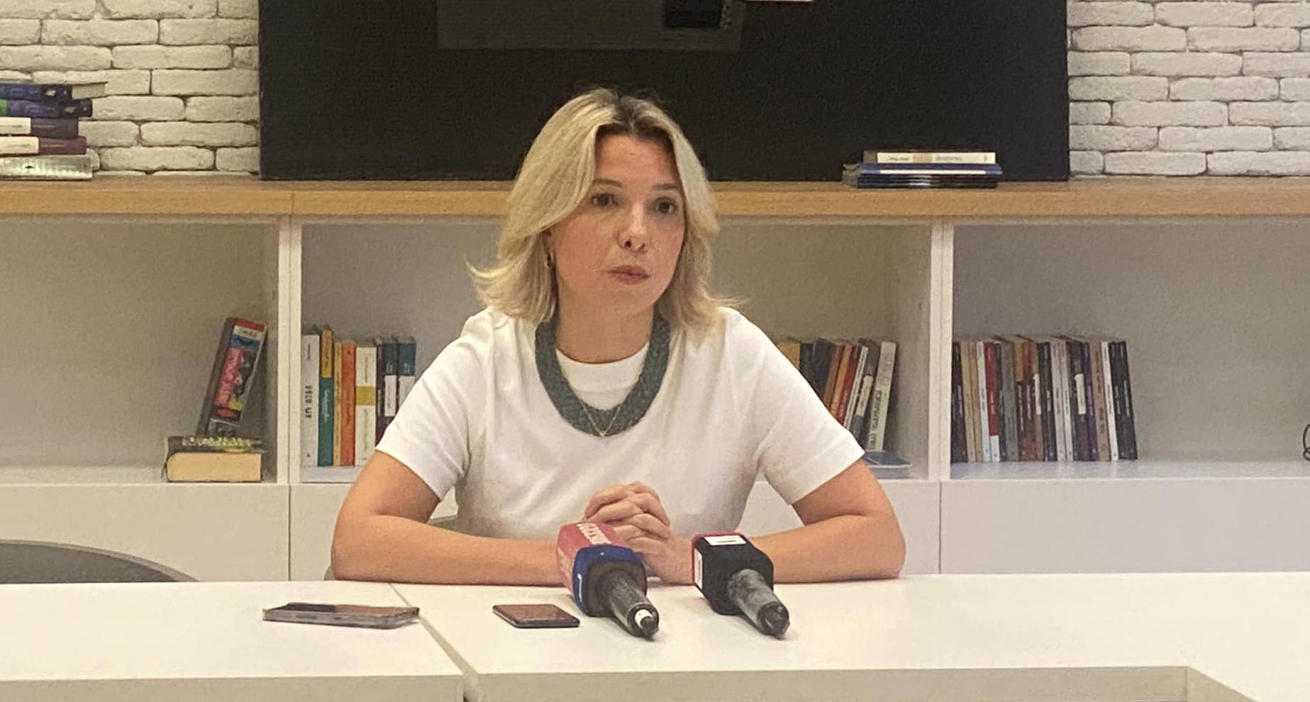 ნინო ლომჯარია - მხოლოდ ელექტრონულად, უცხო ქვეყნებში მცხოვრები 128 000 მოქალაქე დადგა საკონსულო აღრიცხვაზე, თუმცა ცესკო ამბობს, რომ ასეთი მხოლოდ 67 000 პირია - სად წავიდნენ ეს ადამიანები? რატომ ამოიღეს სიიდან? პასუხი გვჭირდება