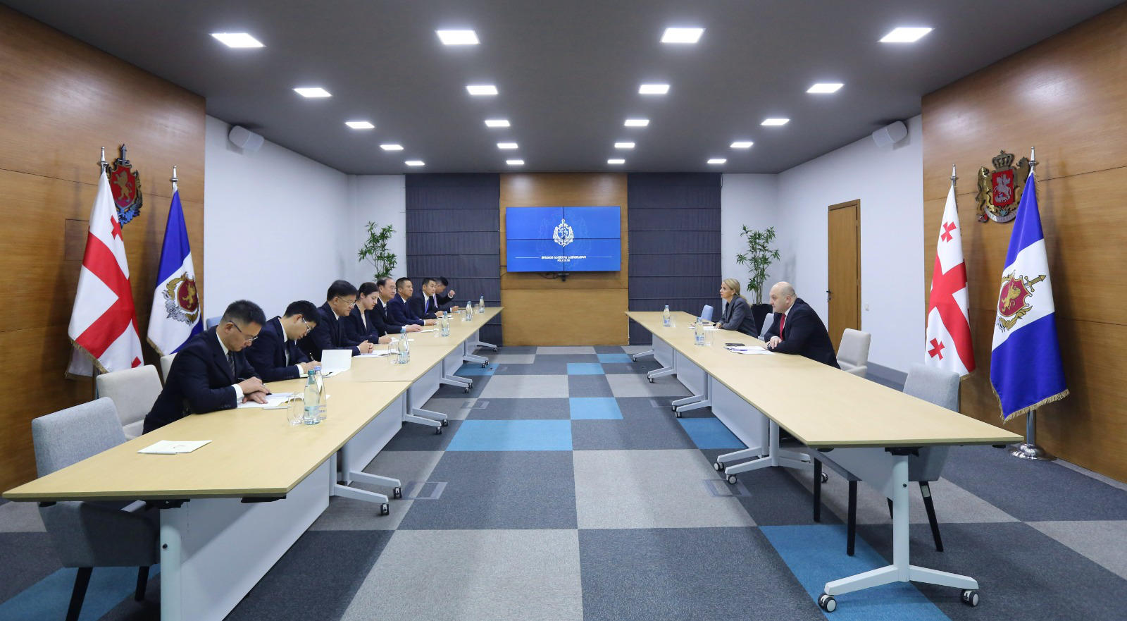 შინაგან საქმეთა მინისტრის მოადგილემ ჩინეთის სახალხო რესპუბლიკის კვეიჭოუს პროვინციის დელეგაციასთან შეხვედრა გამართა