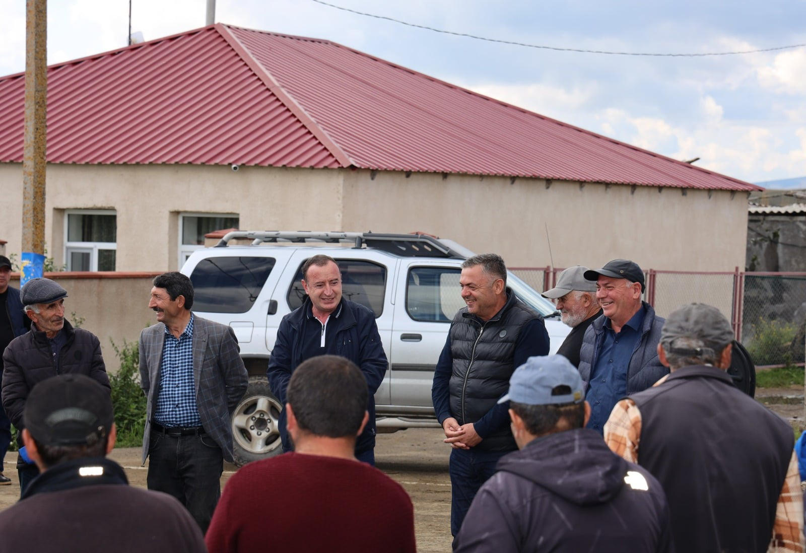 „ქართული ოცნება“ წინასაარჩევნო კამპანიის ფარგლებში შეხვედრების გამართვას წალკის მუნიციპალიტეტის სოფლებში აგრძელებს