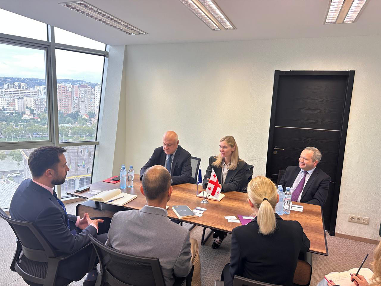 „ერთიანობა ნაციონალური მოძრაობის“ წარმომადგენლები ეუთოს/ოდირის სადამკვირვებლო მისიას შეხვდნენ