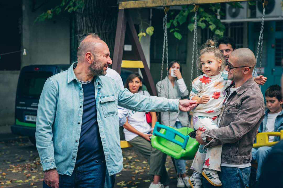 „ქართული ოცნება - დემოკრატიული საქართველოს“ წინასაარჩევნო კამპანიის ფარგლებში შეხვედრები საბურთალოს რაიონის მოსახლეობასთან მიმდინარეობს