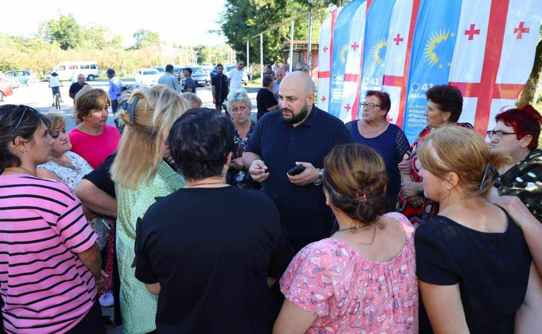 „ქართული ოცნება - დემოკრატიული საქართველო“ საარჩევნო კამპანიის ფარგლებში ოზურგეთის მუნიციპალიტეტში მოსახლეობასთან შეხვედრებს განაგრძობს