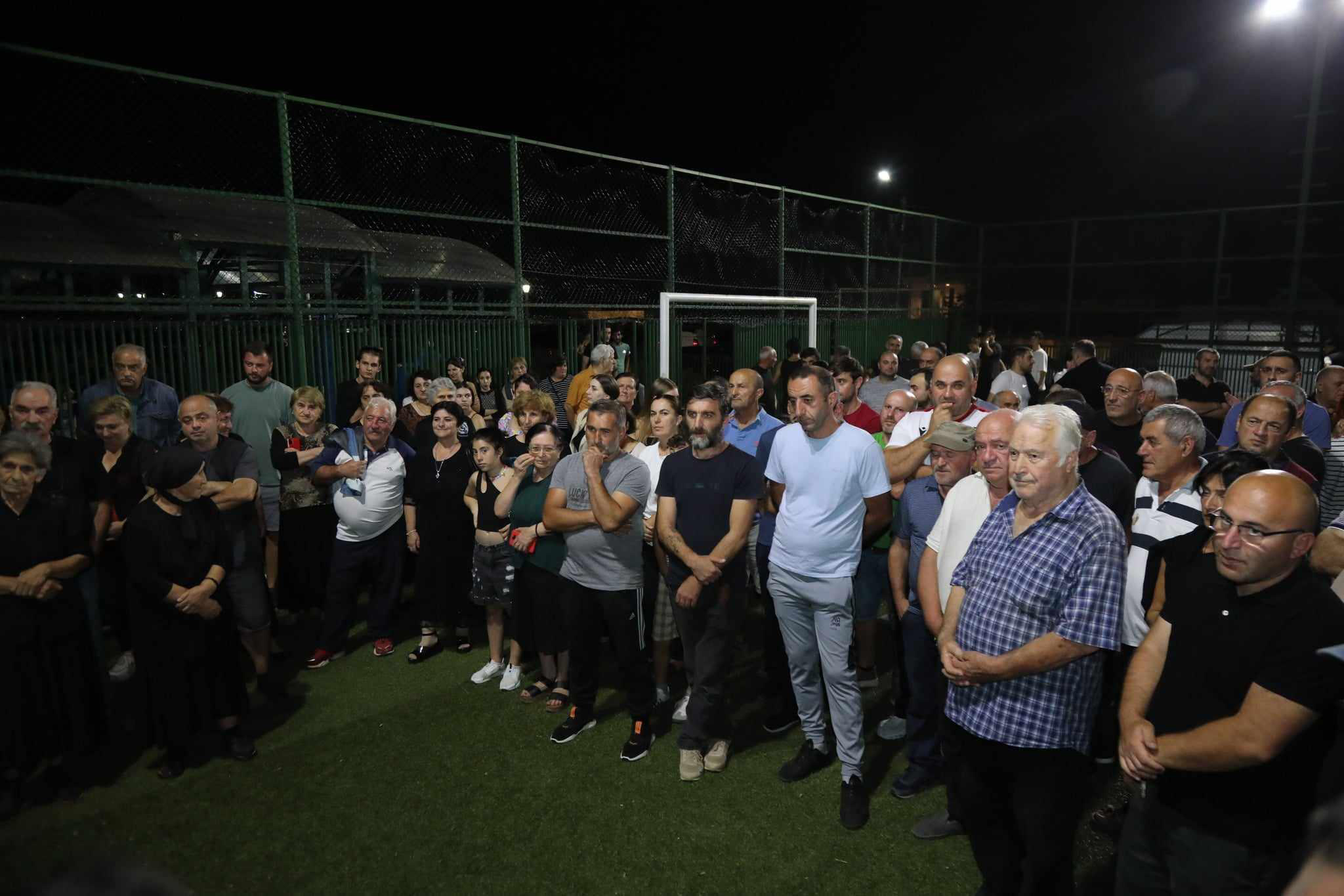 პარტია „ქართული ოცნება - დემოკრატიული საქართველო“ წინასაარჩევნო კამპანიის ფარგლებში შეხვედრებს ბათუმის მოსახლეობასთან აგრძელებს