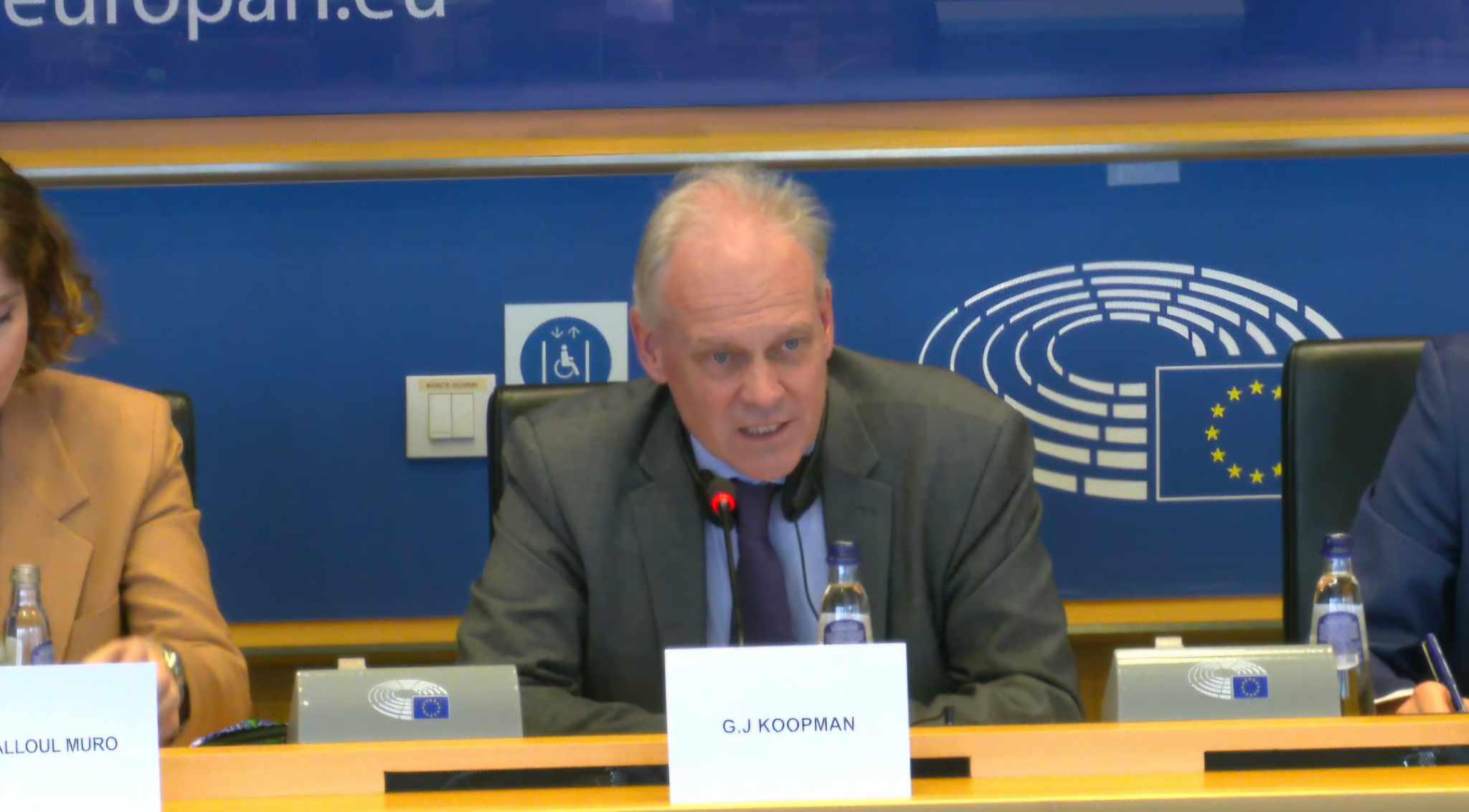 ხერტ იან კოოპმანი - ჩვენ ქართველი ხალხი არ მიგვიტოვებია, მაგრამ მთავრობის პოლიტიკის კურსთან დაკავშირებით რეალური პრობლემა გვაქვს