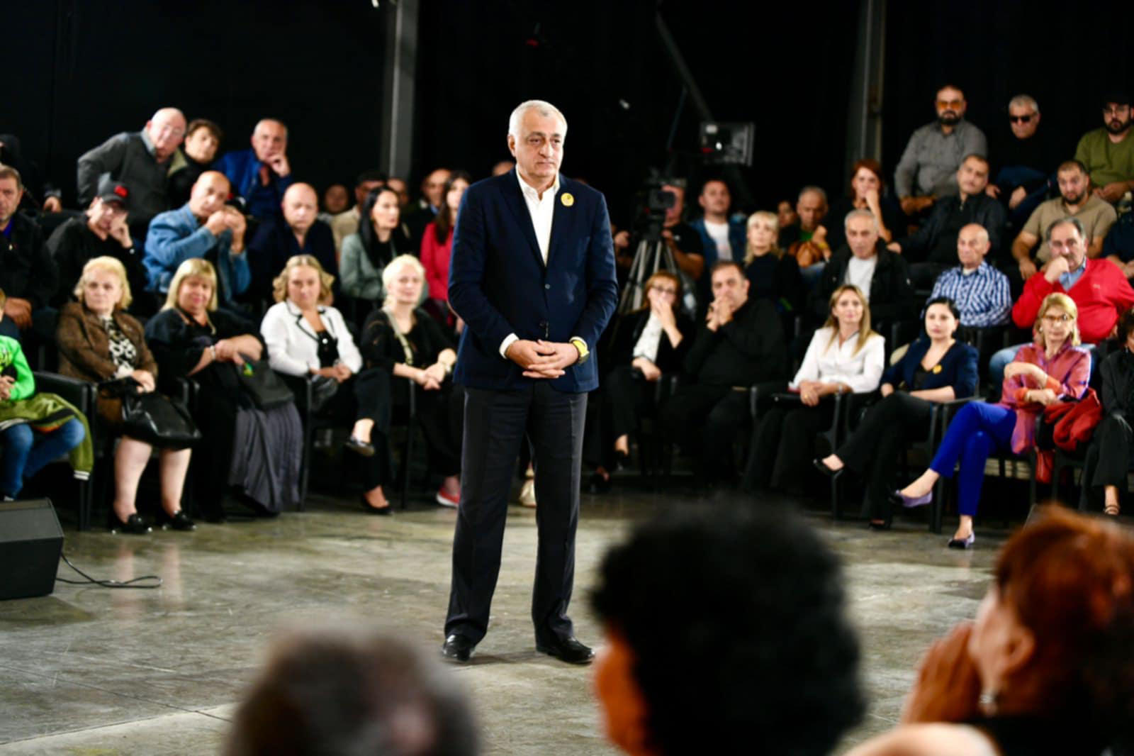 მამუკა ხაზარაძე - ჩვენ ანაკლიაში ყველაფერი წაგვართვეს, მაგრამ წაართვეს ქვეყანას პერსპექტივა - 5 წელი გადის და იქ არის ქვიშის გორა, ანაკლიის პორტის დამთავრება შესაძლებელია 3 წელიწადში