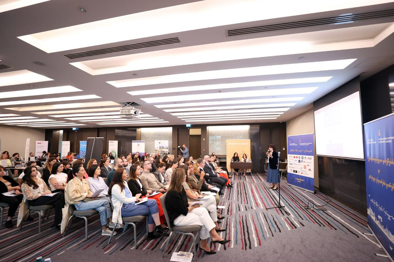 დასაქმების ხელშეწყობის სახელმწიფო სააგენტოსა და განათლების საერთაშორისო ცენტრის ინიციატივითა კურსდამთავრებულთა დასაქმებისა და კარიერული განვითარების ფორუმი გაიმართა