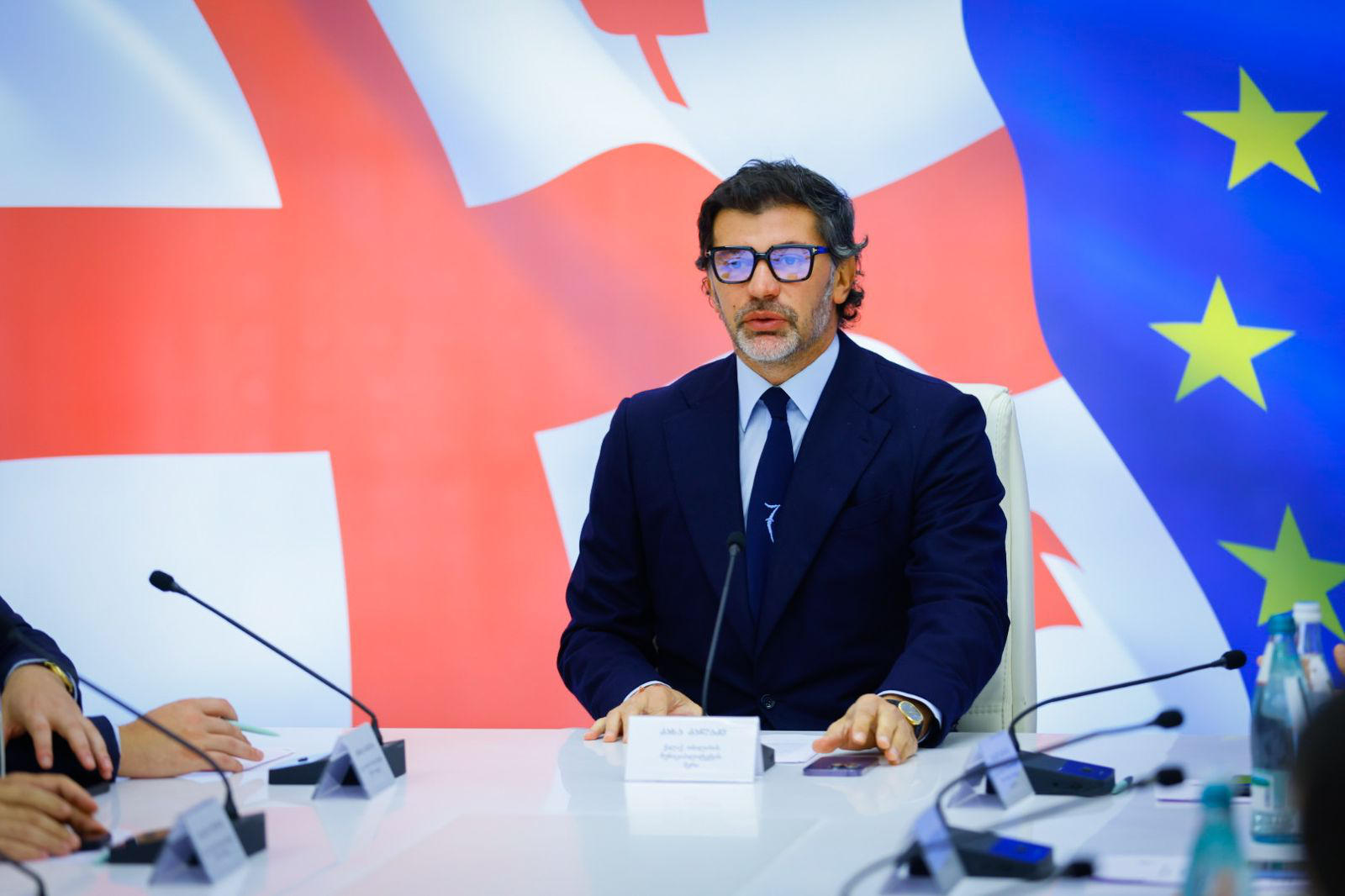 11 ოქტომბერს, უკრაინა-საქართველოს მატჩის ღია ჩვენება პირველი რესპუბლიკის მოედანზე გაიმართება