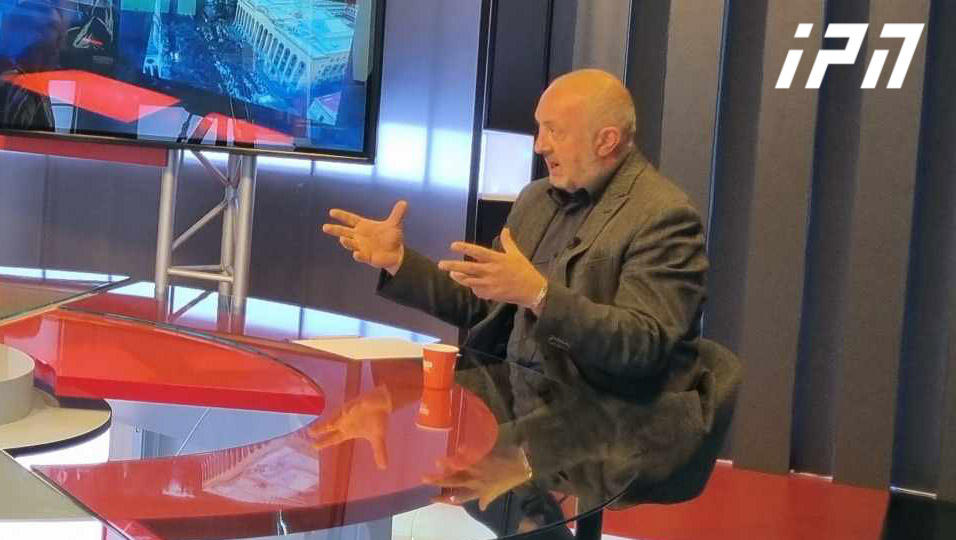 გიორგი მარგველაშვილი - საზოგადოება, ნაცვლად იმისა, რომ გაიაზროს რა დრამატული არჩევანის წინაშე დგას, ჭორაობის რეჟიმზეა გადასული, რომლის დასასრული არის ის, რომ ჩვენს შვილებს ჩააცმევენ ჩექმას, ფარაჯას და გაუშვებენ უკრაინის ომში რუსეთის მხარეს