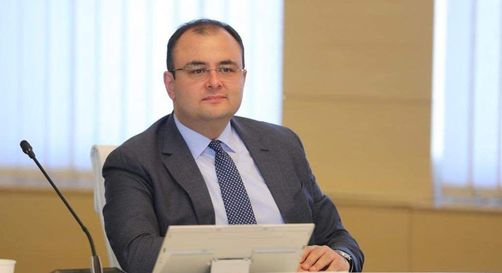 რატი ბრეგაძე - პოლიტიკოსები, რომლებიც აგვისტოს ომის შემდგომ რუს ტურისტებს საზღვართან მომღიმარი სახეებით ხვდებოდნენ, დღეს რუსეთუმეობას აბრალებენ სხვებს - პროპაგანდაც ასეთი უნდა, გებელსსაც შეშურდებოდა მათი