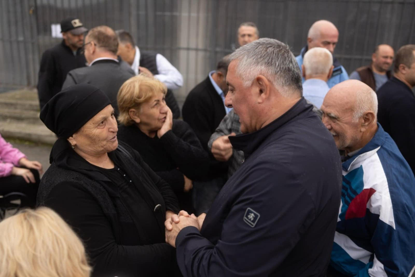 გია ჭყონია - მშვიდობით, ღირსებით, კეთილდღეობით ჩვენ შევძლებთ უკეთესი ხვალინდელი დღის შექმნას