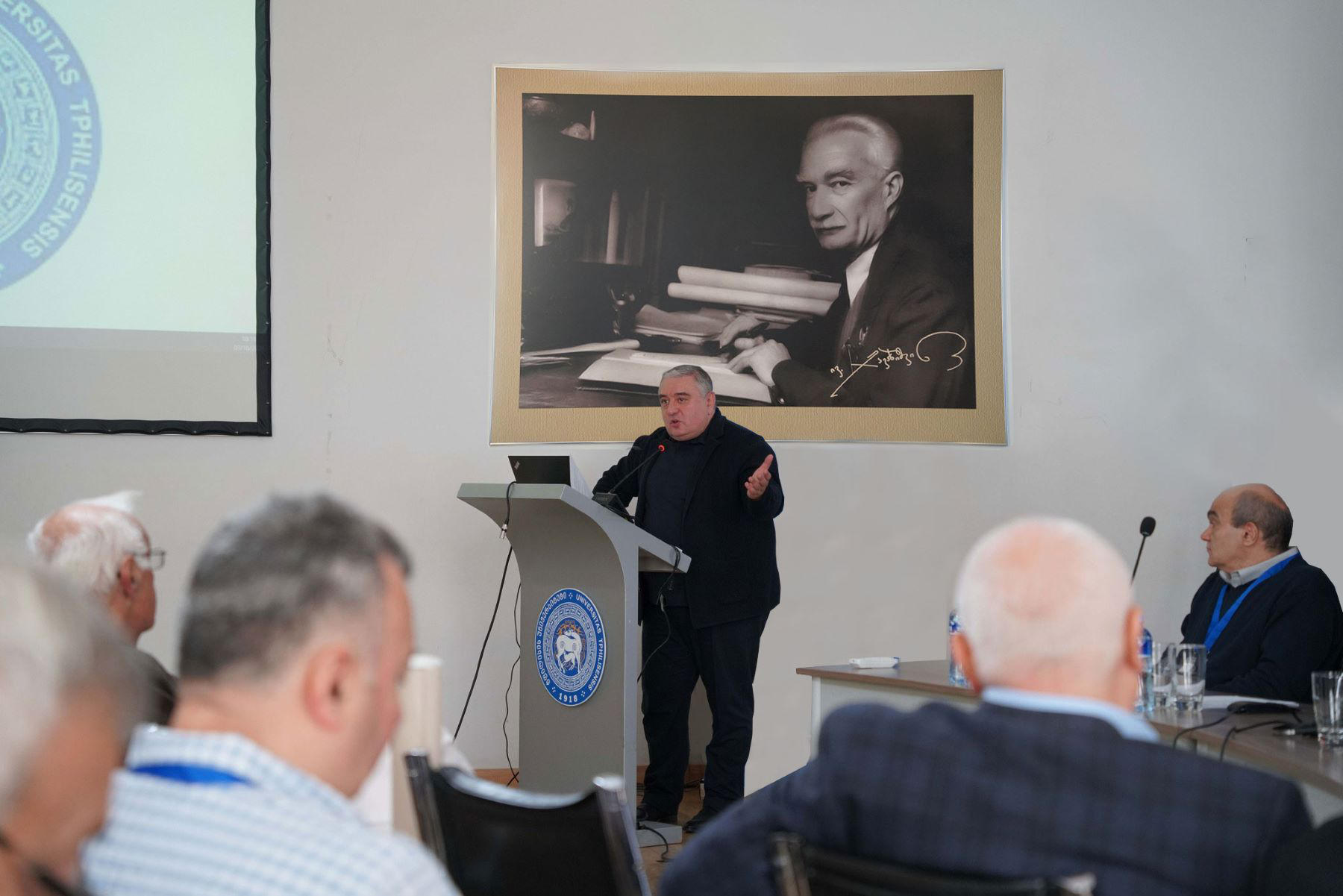 ჯაბა სამუშიამ 1924 წლის აჯანყების 100 წლისთავისადმი მიძღვნილი საერთაშორისო კონფერენცია გახსნა