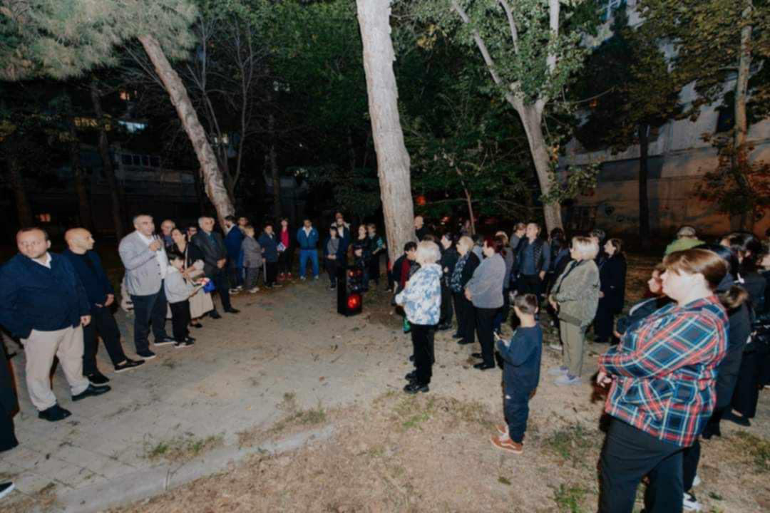 „ქართული ოცნება - დემოკრატიული საქართველოს“ წინასაარჩევნო კამპანიის ფარგლებში, დელეგატი ვლადიმერ ბოჟაძე გლდანის მოსახლეობასთან შეხვედრებს აგრძელებს