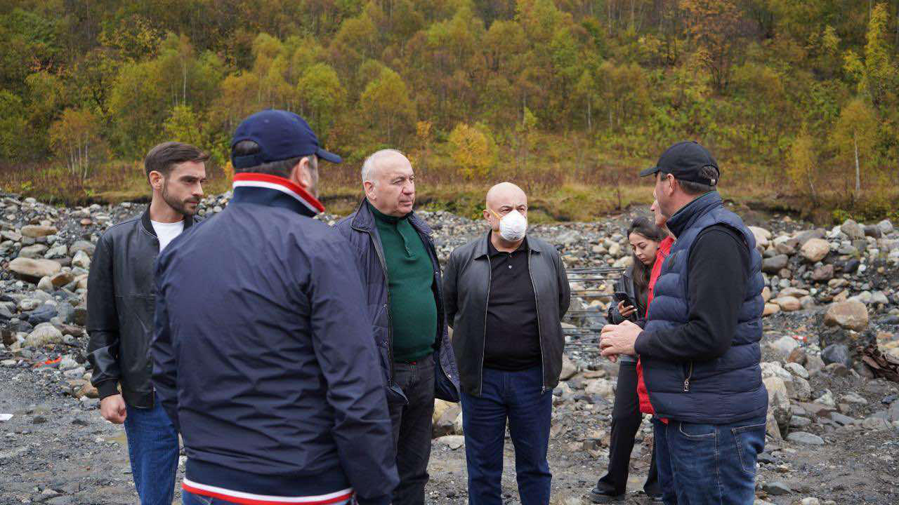 სოფელ ცანაში დარიშხანშემცველი ნარჩენების სარკოფაგის მოწყობის პირველი ეტაპის სამუშაოები დასრულების ეტაპზეა