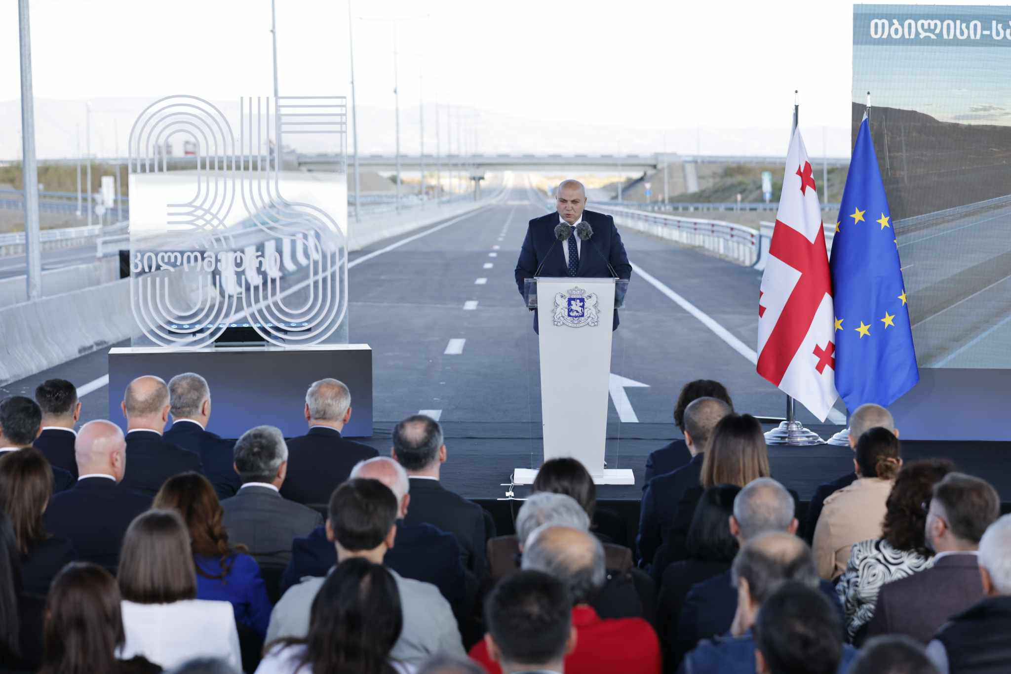 ირაკლი ქარსელაძე - თბილისი-საგარეჯოს მაგისტრალური გზა სამჯერ გაზრდილ გამტარობასთან ერთად  ანახევრებს გადაადგილების დროს