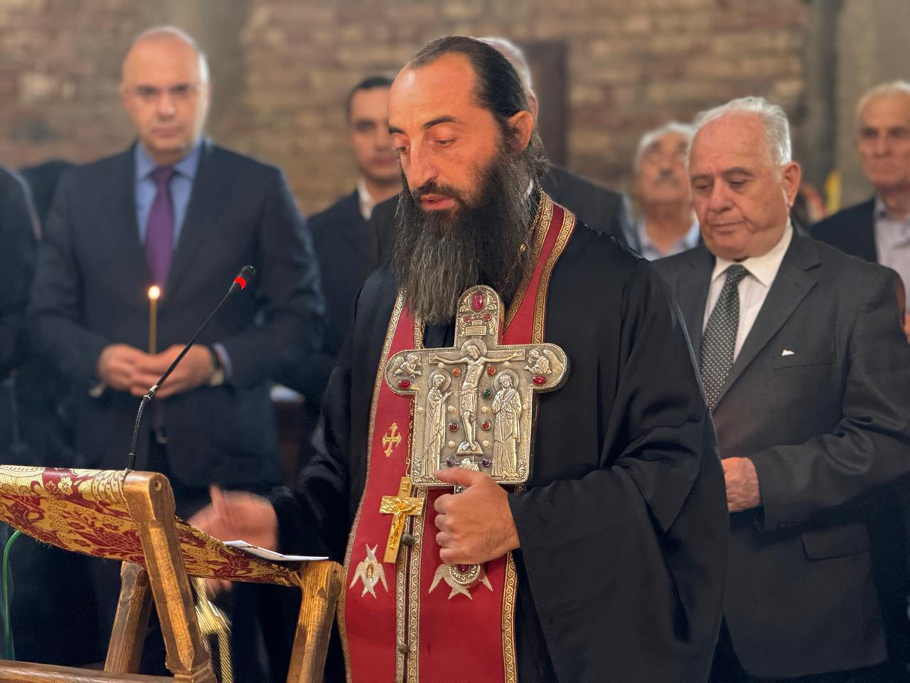 გაგრის დაცემის დღესთან დაკავშირებით თბილისის ილორის ეკლესიაში პანაშვიდი გადაიხადეს