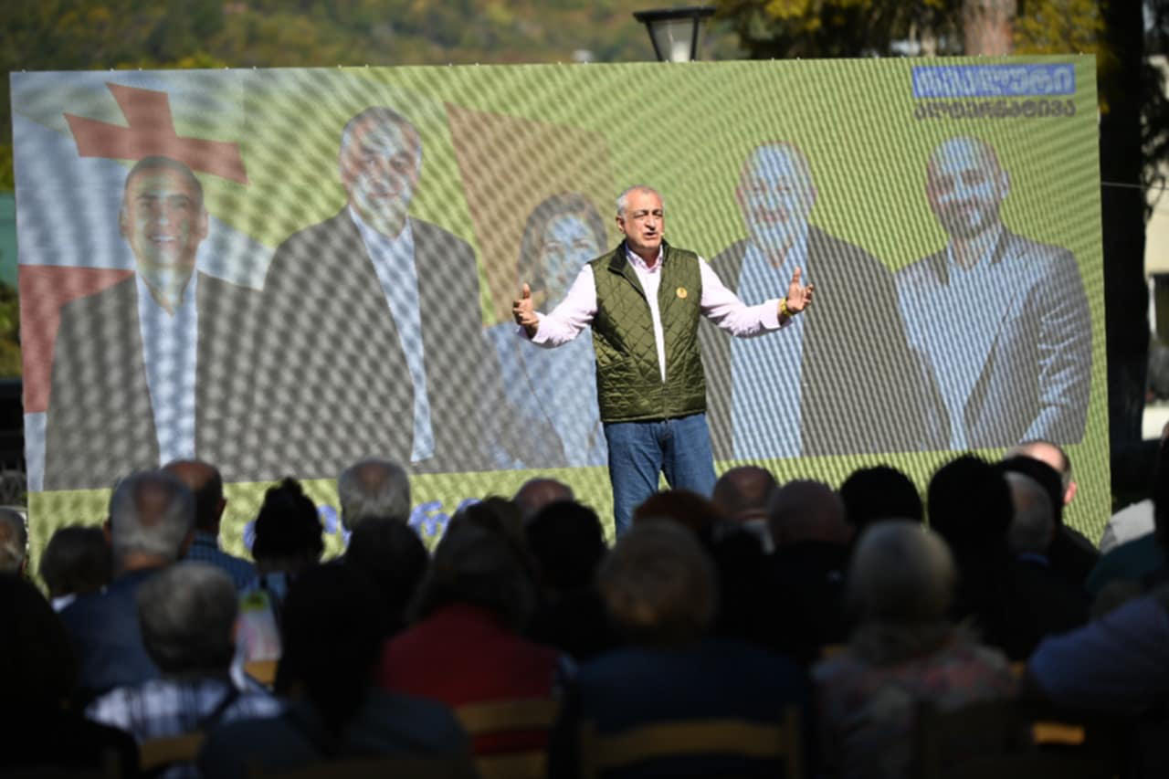 მამუკა ხაზარაძე - ჩვენ უნდა ვიაროთ „ილიას გზით“ და ძარღვი, რომელიც კომუნისტებმა გაწყვიტეს, უნდა დავიბრუნოთ, ეს არის ერთადერთი სწორი გზა