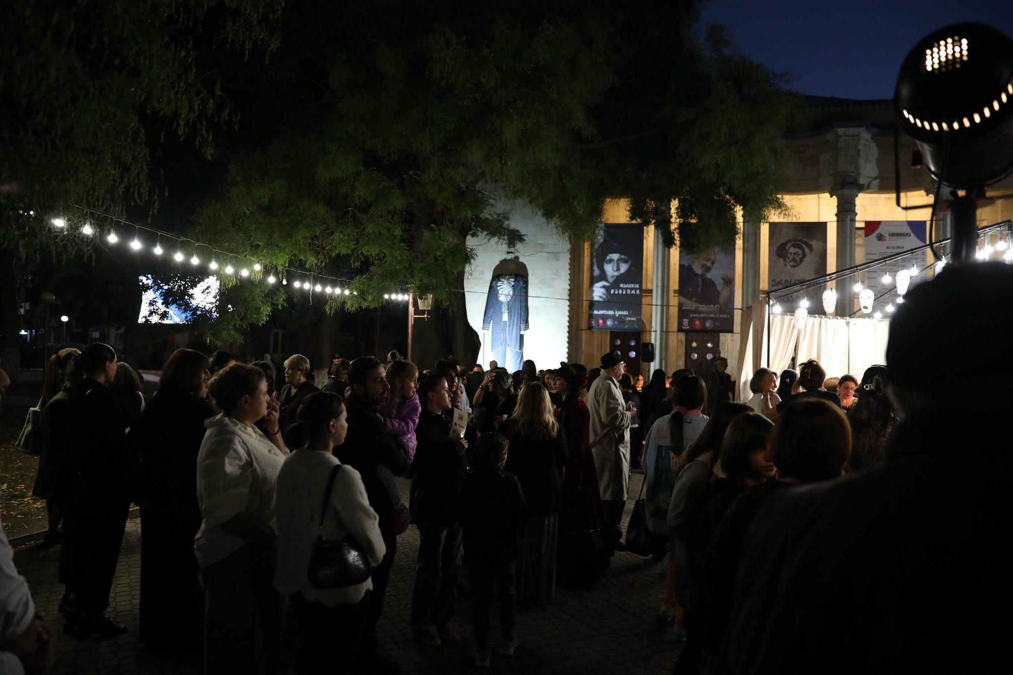 გორში თეატრალური ფესტივალი „როტონდა“ საზეიმოდ გაიხსნა