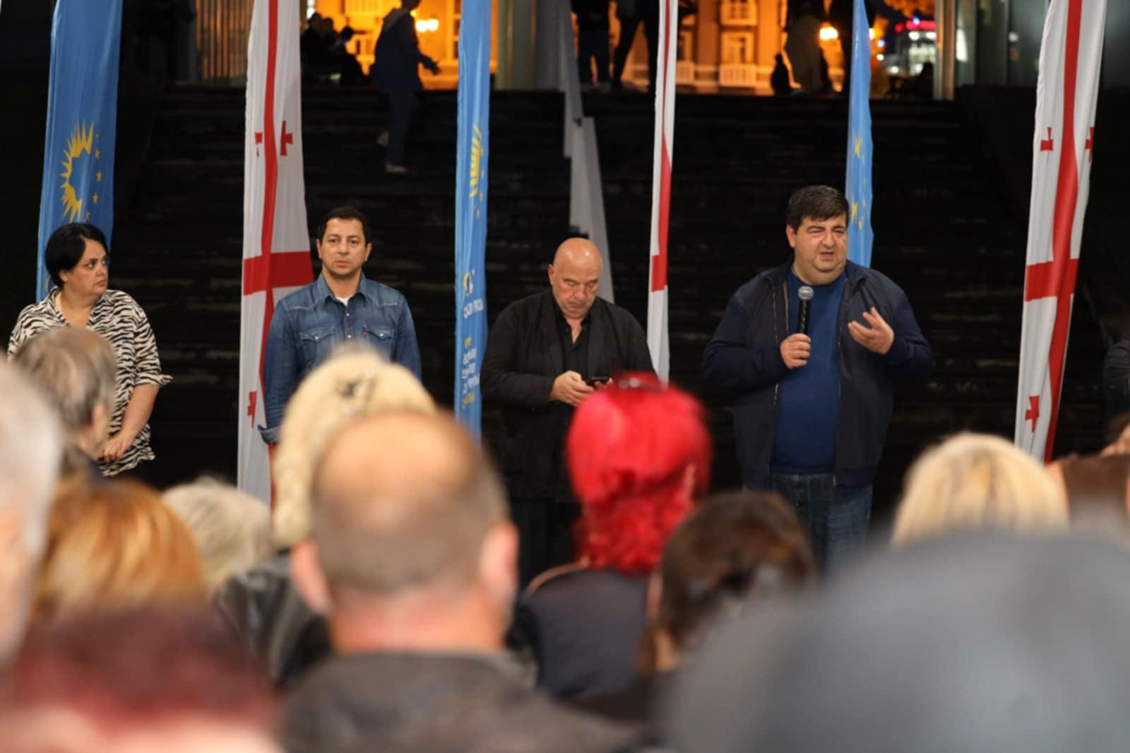 „ქართული ოცნება“ წინასაარჩევნო შეხვედრების გამართვას ოზურგეთის მოსახლეობასთან აგრძელებს