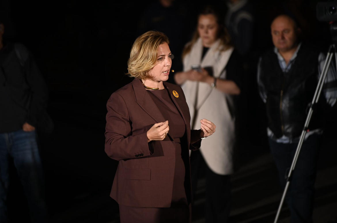 ანა დოლიძე - ყველანაირი კვლევა აჩვენებს, რომ სახელმწიფოები, რომლებიც კეთილდღეობაში ცხოვრობენ, პატივს სცემენ ქალებისა და მამაკაცების თანასწორობას - პარლამენტში გენდერული საბჭო გვყავს, მაგრამ ღმერთს არ უქნია, ამას შევცვლით