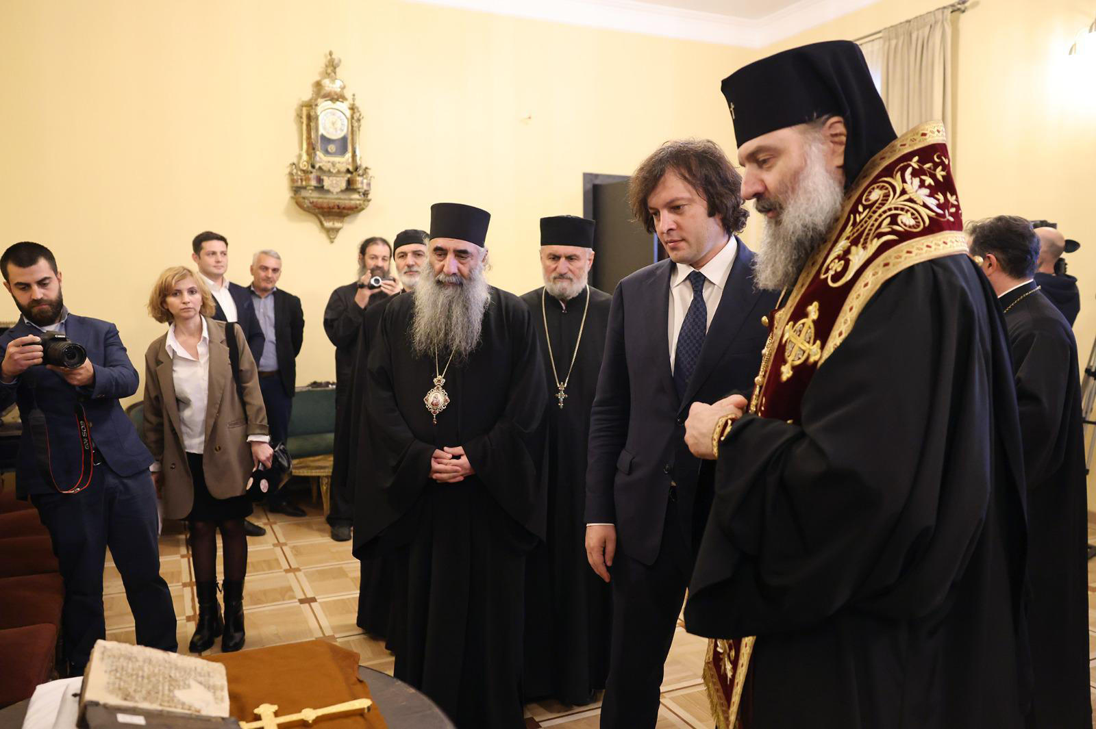 ირაკლი კობახიძე - ბედნიერებაა იოანე ზოსიმეს უნიკალური ხელნაწერის საქართველოში ჩამობრძანება - ბიძინა ივანიშვილის ქველმოქმედება მიმართული იყო ეროვნული იდენტობის დაცვისა და შენარჩუნებისკენ და ეს ქველმოქმედებაც ამის კიდევ ერთი გამოხატულებაა