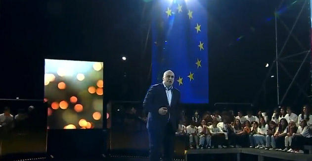 ნიკა მელია - არიან პოლიტიკოსები, რომლებსაც ჯერ კიდევ ვერ გაუგიათ, რომ ეს არჩევნები არ ეხება პოლიტიკოსებს, ქვეყნის მომავალს ეხება - ჩვენ ვიბრძვით შედეგისთვის, ჩვენ არ ვიბრძვით ოპოზიციაში პირველი ადგილისთვის