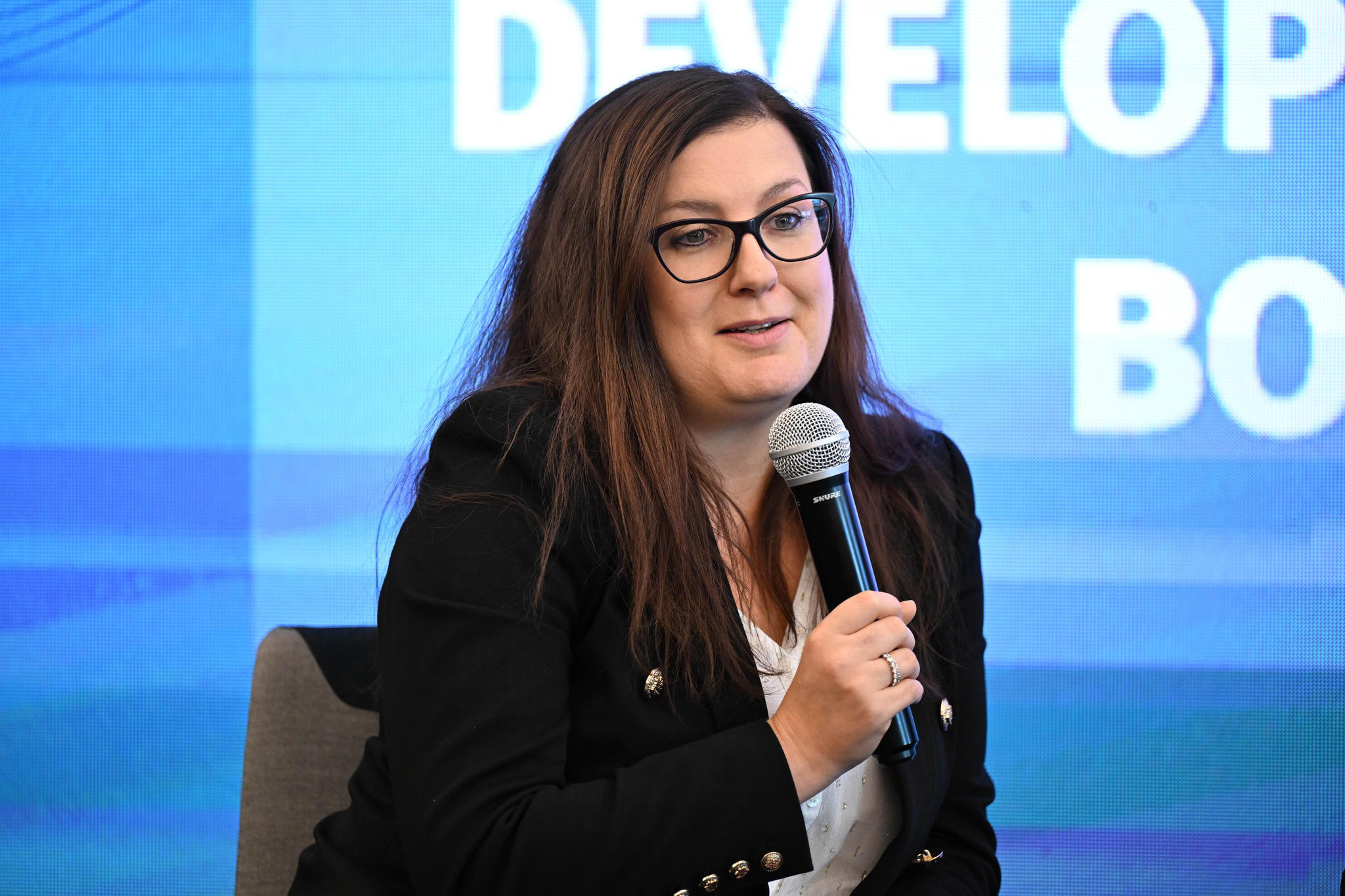 რადა ტომოვა - მოუთმენლად ველით პირველი ემისიების მხარდაჭერას საქართველოში იპოთეკით უზრუნველყოფილი ობლიგაციების ბაზარზე