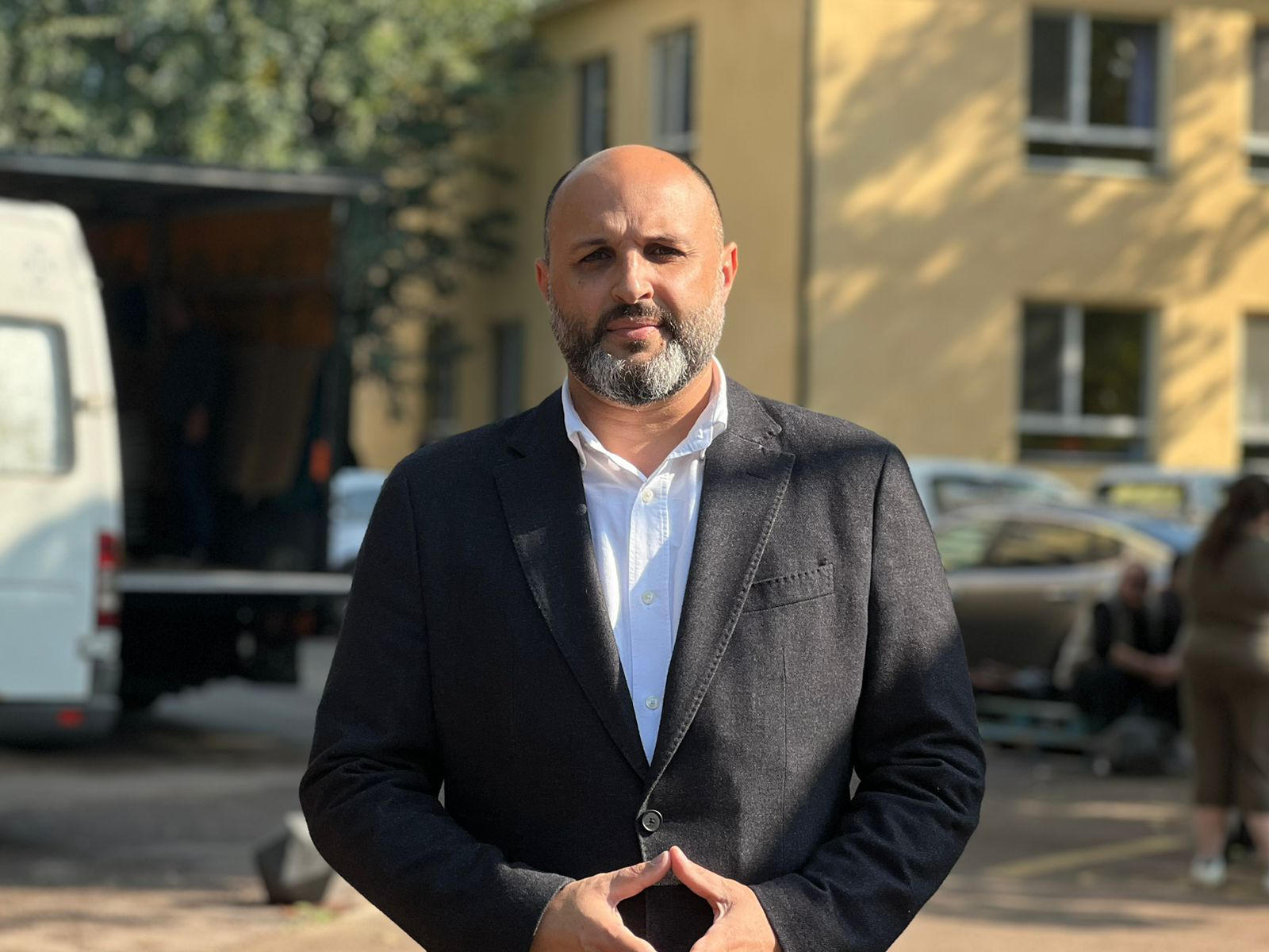 ირაკლი ნადირაძე - მერიის უსაფრთხოების სამსახური დღეს საღამოს ვაკის პარკში, „ერთიანობა ნაციონალური მოძრაობის“ მიერ დაგეგმილი ღონისძიების - „ორი კვირა გამარჯვებამდე“ ჩატარებას ხელს უშლის