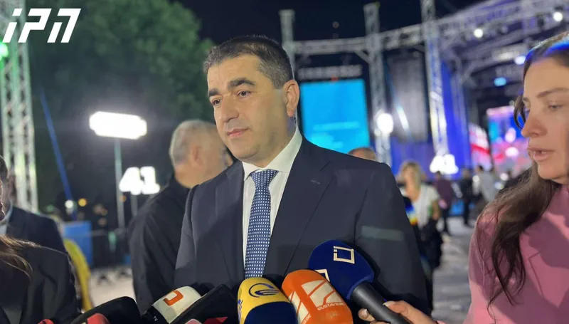 შალვა პაპუაშვილმა ცესკოს თავმჯდომარის საცხოვრებელ სახლთან გამართულ აქციას ფაშიზმი უწოდა