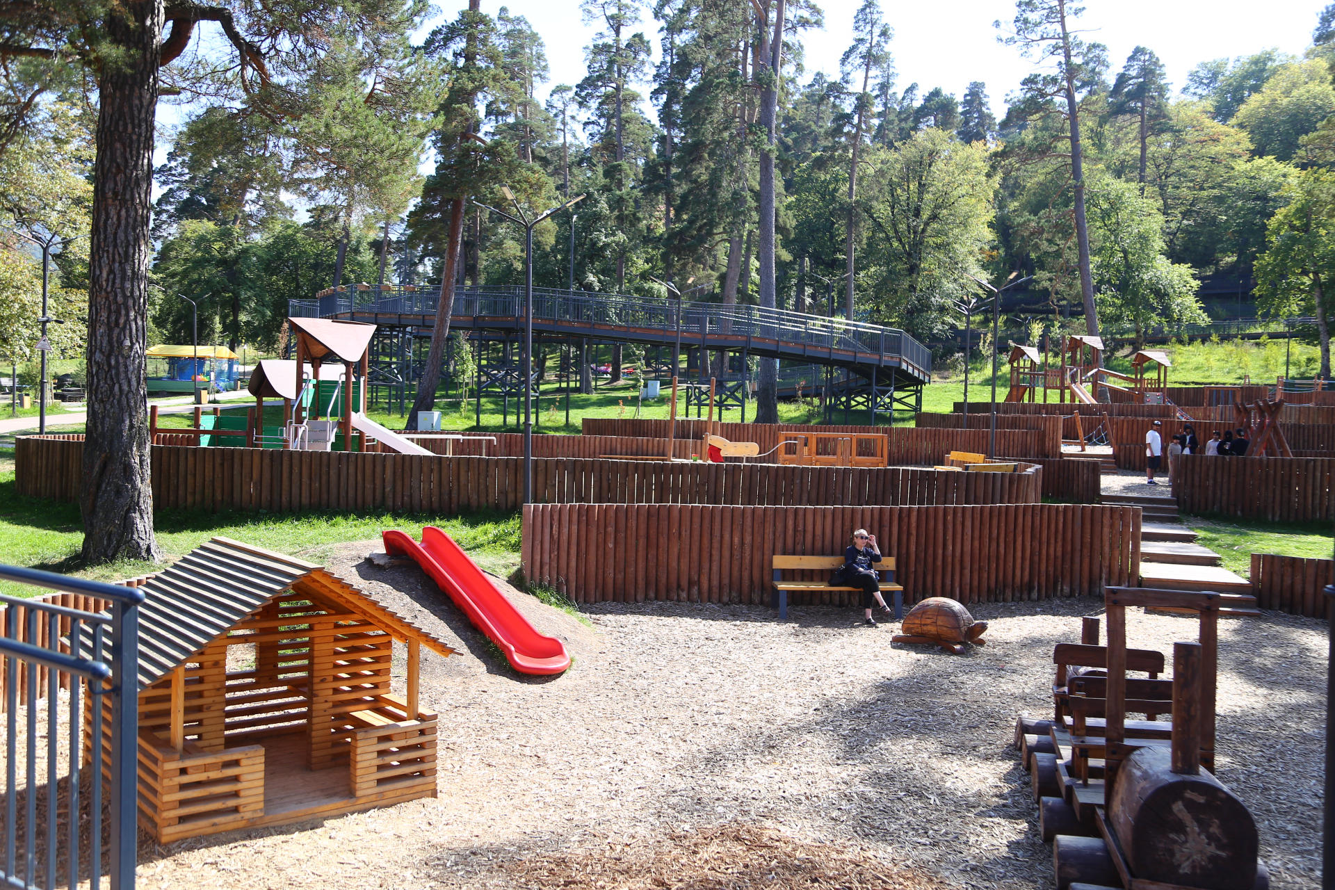 დაბა ბაკურიანში 150 ბავშვზე გათვლილი საბავშვო ბაღი შენდება