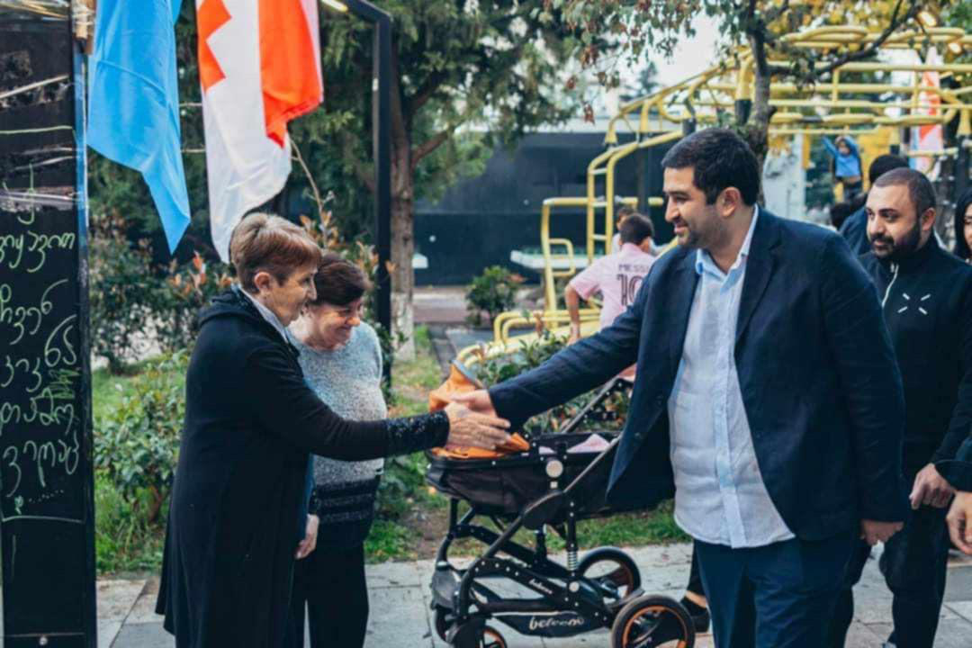 "ქართული ოცნების“ საარჩევნო კამპანიის ფარგლებში დელეგატი ნიკა ელისაშვილი ვაზისუბნის მოსახლეობასთან შეხვედრებს აგრძელებს