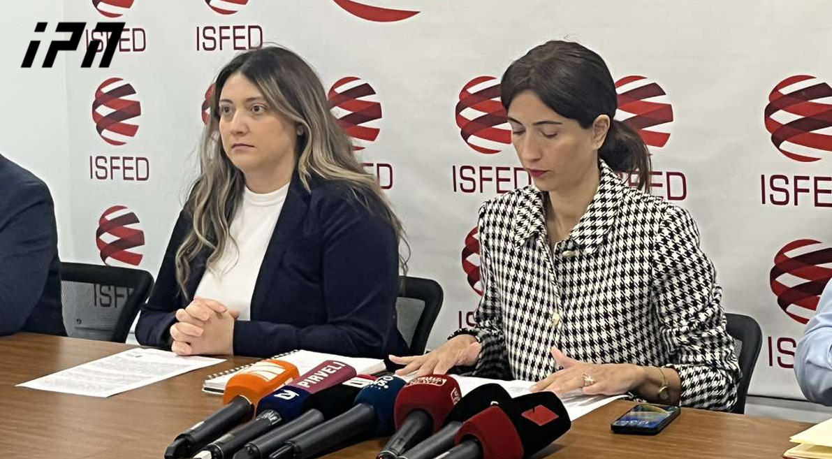 „სამართლიანი არჩევნების“ წარმომადგენელი - საანგარიშო პერიოდში გამოვლინდა 24 მუნიციპალიტეტში დასაქმებული 51 საჯარო მოსამსახურე, რომელიც სამუშაო საათებში საარჩევნო აგიტაციაში ჩართული იყო