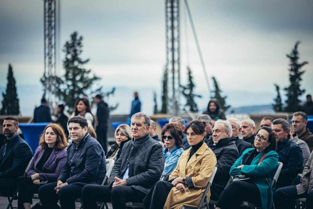 მაია ბითაძე რუსთაველის გამზირისა და მთაწმინდის პარკის დამაკავშირებელი საბაგირო გზის გახსნის ცერემონიას დაესწრო