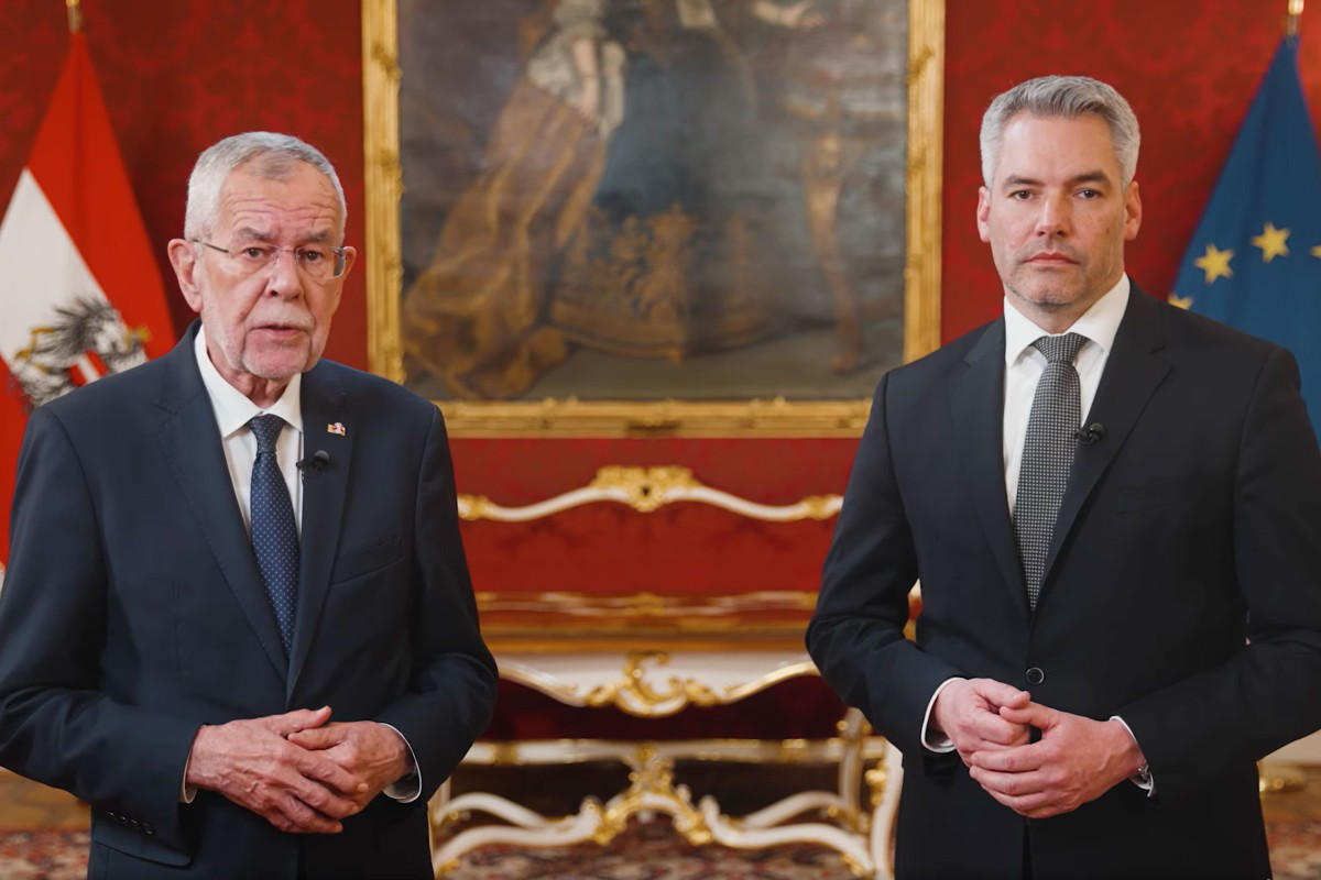 ავსტრიის პრეზიდენტმა მთავრობის ფორმირება ქვეყნის კანცლერს დაავალა, რომელიც სიდიდით მეორე საპარლამენტო პარტიის ლიდერია