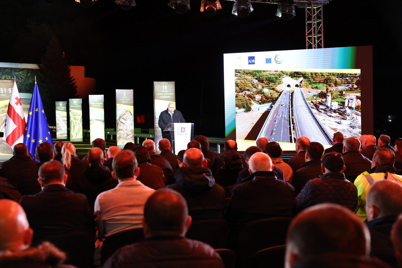 ინფრასტრუქტურის  მინისტრი - ბოლო 7 თვის განმავლობაში მაგისტრალური გზების განვითარების 6 მნიშვნელოვანი პროექტის წარმატება  აღვნიშნეთ