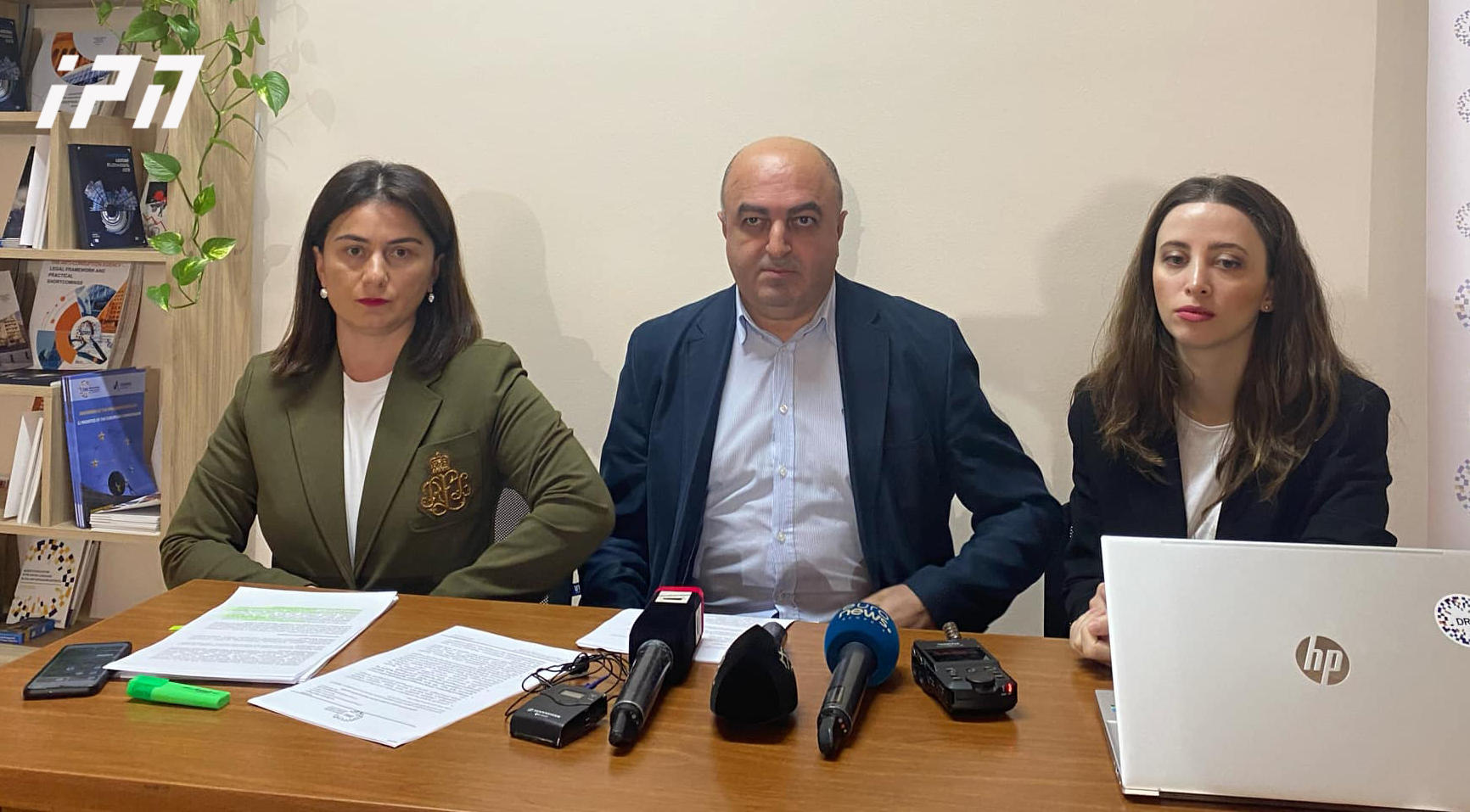 „დემოკრატიის კვლევის ცენტრი“ - გამოვლინდა, რომ „ქართულმა ოცნებამ” საკანონმდებლო პროცესი წინასაარჩევნო მიზნებისთვის გამოიყენა - იყო ფსიქოლოგიური ზეწოლის ფაქტებიც