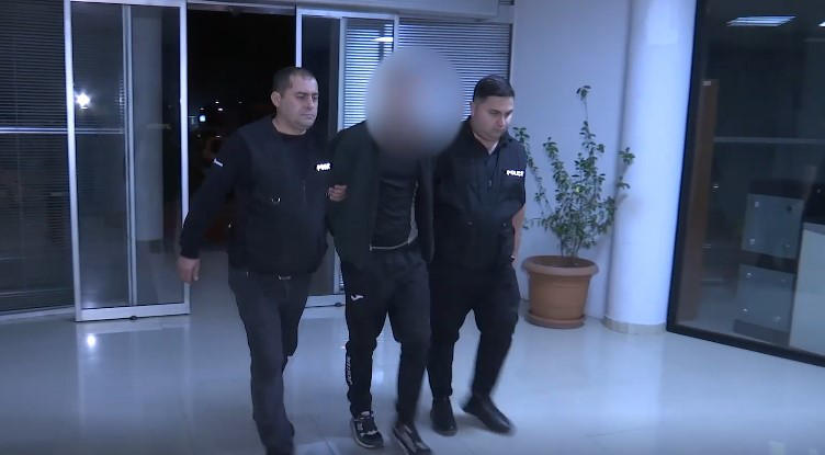 პოლიციამ ქვემო ქართლში გამოძალვაში დახმარების ფაქტზე 2 პირი დააკავა