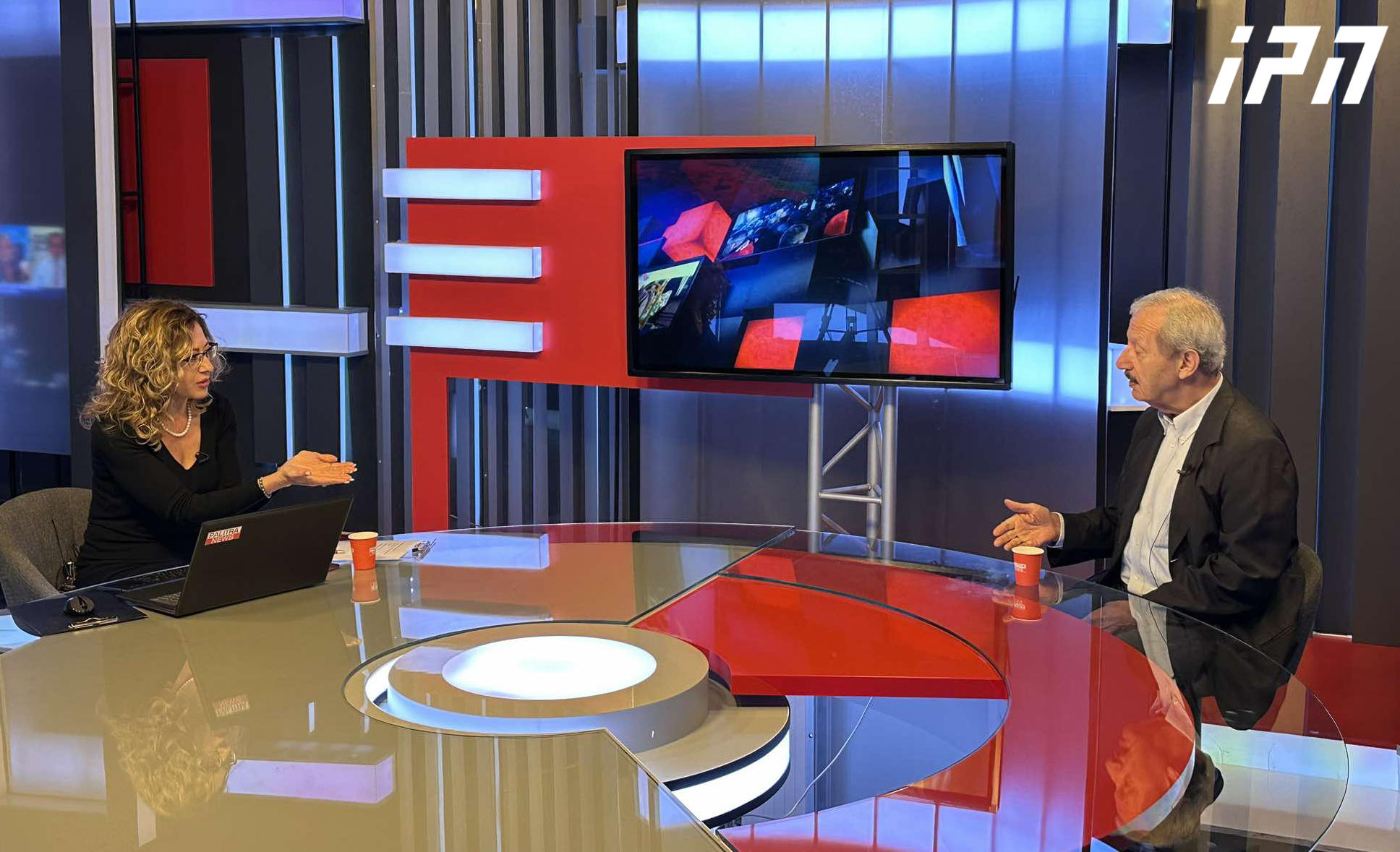 ვახტანგ ხმალაძე - თუ „კარუსელი“ რეალურია, ეს სისხლის სამართლის დანაშაულია, უშუალოდ უბანთან ფულის დარიგების ფაქტებზე გამოძიება დაიწყო? ჩვენი სამართალდამცავები ობიექტურად გამოიძიებენ? - ამიტომ არის მოთხოვნა, რომ უცხოელები ჩაერთონ